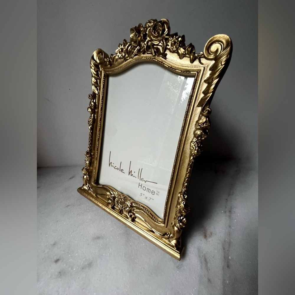 Nicole Miller Gold Ornate Picture Frame for 5x7” photo - Picture 5 of 10